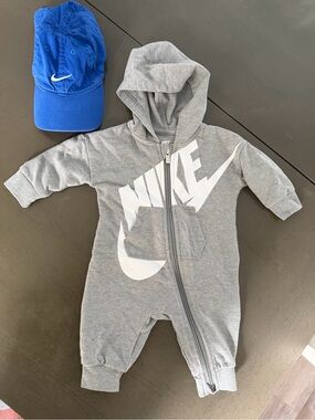 Infant 3M Nike One-Piece Hoodie & Hat